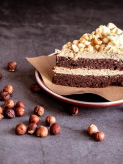 10 Superb Low Calorie Cake Recipes Everyone Will Love!