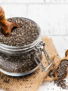 A Guide To Using Chia Seeds & Health Benefits