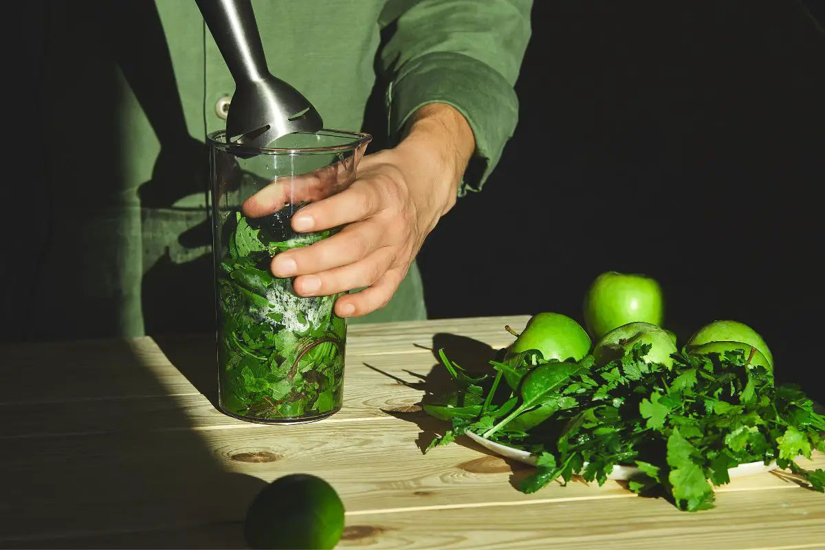 Best Recipe For A Healthy Green Breakfast Smoothie