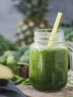 Best-Recipe-For-A-Healthy-Green-Breakfast-Smoothie