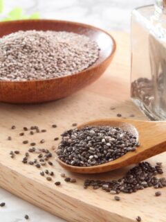 Black Chia Seeds Vs White Chia Seeds: What's The Difference?