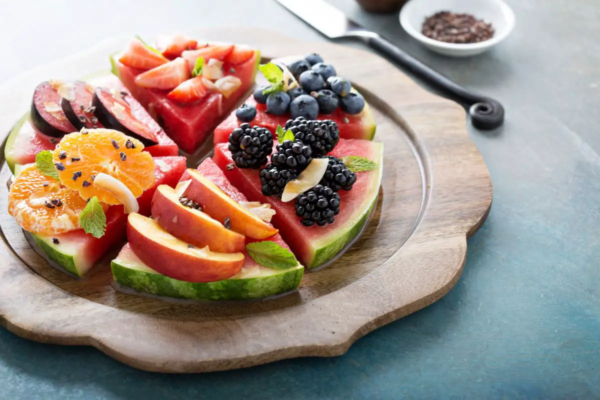How To Make A Refreshing And Delicious Watermelon Pizza