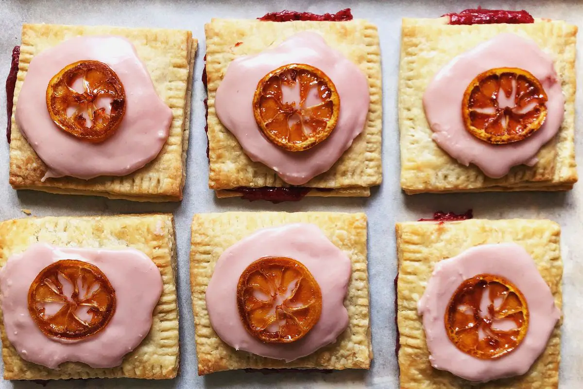 Instructions For Making These Yummy Healthy Pop Tarts In The Air Fryer
