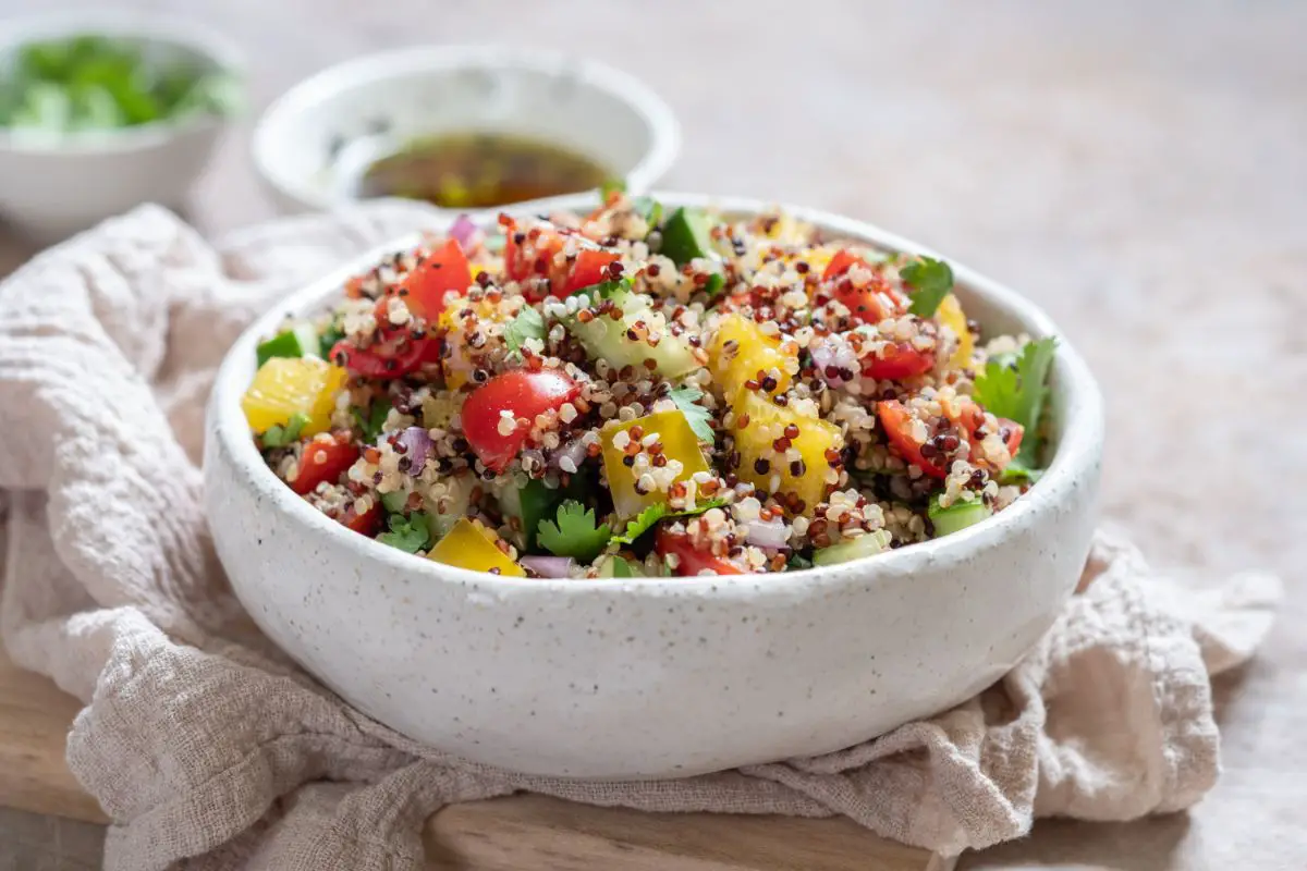 Tabbouleh Salad: Gluten-Free Quinoa Recipe