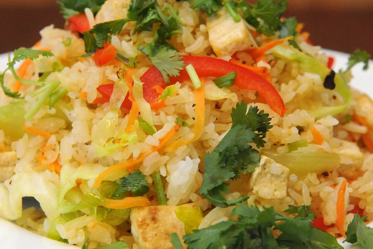 How To Make Vegan Fried Rice With Tofu