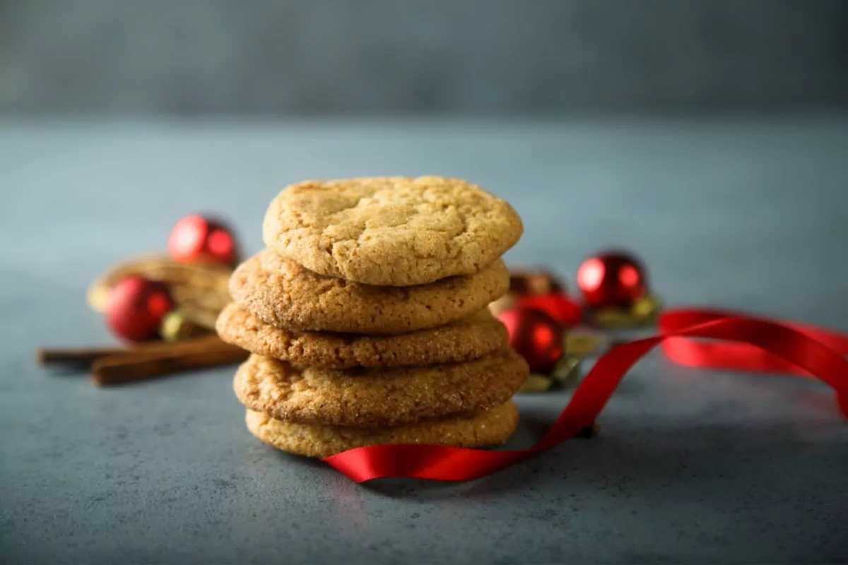 Chewy And Delicious Ginger Molasses Cookies: