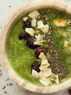 How To Make Paleo Kiwi Lime Green Smoothie Bowl