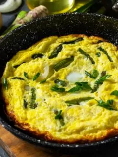 How To Make Paleo Prawn Asparagus Omelet